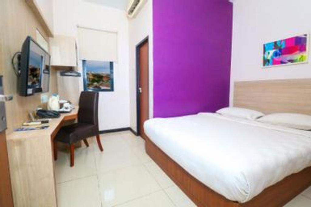 Borneo Hotel Pontianak Zewnętrze zdjęcie